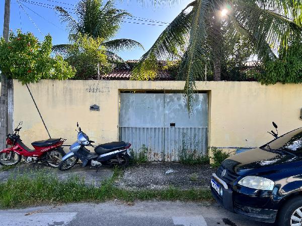Vende-se em Horizonte-CE  Casa, 75.68 de área total, 75.68 de área privativa, 384.00 de área do terreno,  2_qto(s), a.serv, WC, 1_sala(s), cozinha, Terraco.