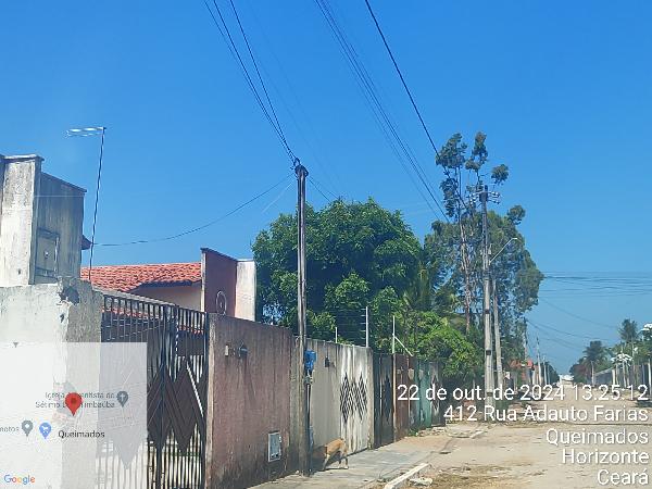 Vende-se em Horizonte-CE  Casa, 62.89 de área privativa, 249.71 de área do terreno,  2_qto(s), a.serv, WC, 1_sala(s), cozinha, 1_vaga(s) de garagem.