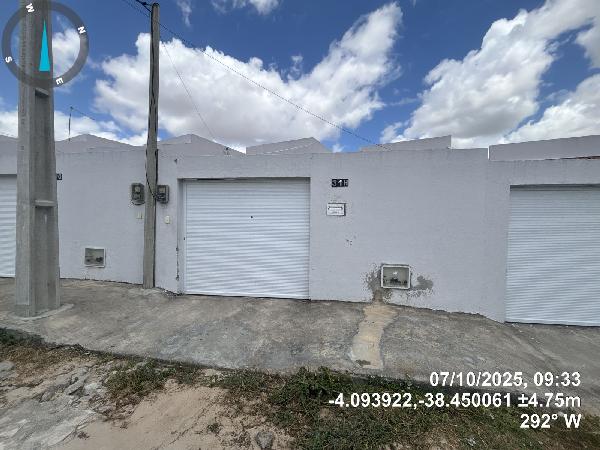 Vende-se em Horizonte-CE  Casa, 66.15 de área total, 66.15 de área privativa, 116.50 de área do terreno,  2_qto(s), a.serv, WC, 1_sala(s), cozinha, 1_vaga(s) de garagem.