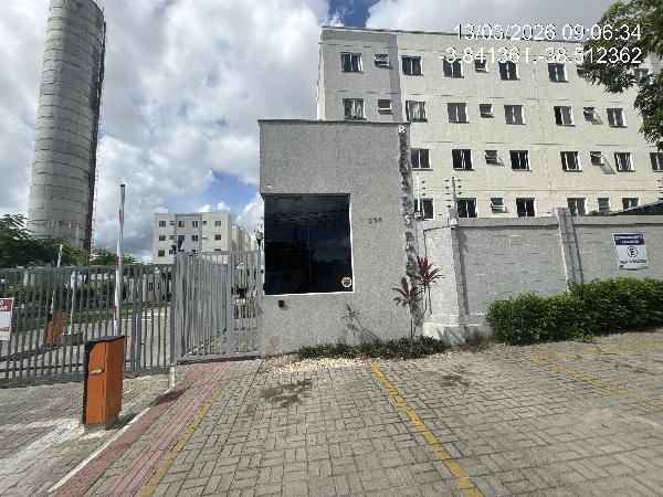 Vende-se em Fortaleza-CE  apto, 46.23 de área total, 38.40 de área privativa,  2_qto(s), a.serv, WC, 1_sala(s), cozinha.