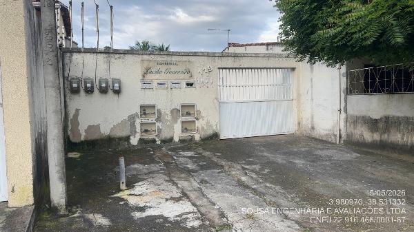 Vende-se em Itaitinga-CE  apto, 43.57 de área total, 43.57 de área privativa,  2_qto(s), WC, 1_sala(s), cozinha, 1_vaga(s) de garagem.