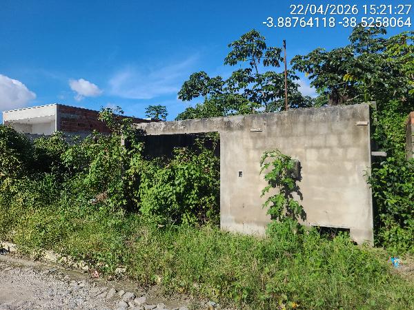 Vende-se em Itaitinga-CE  Terreno, 125.00 de área do terreno.