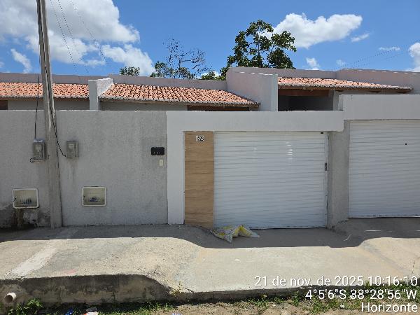 Vende-se em Horizonte-CE  Casa, 73.13 de área total, 73.13 de área privativa, 265.71 de área do terreno,  2_qto(s), a.serv, WC, 1_sala(s), cozinha, 1_vaga(s) de garagem.