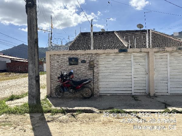 Vende-se em Maranguape-CE  Casa, 87.05 de área total, 87.05 de área privativa, 140.00 de área do terreno,  2_qto(s), a.serv, WC, 1_sala(s), cozinha.