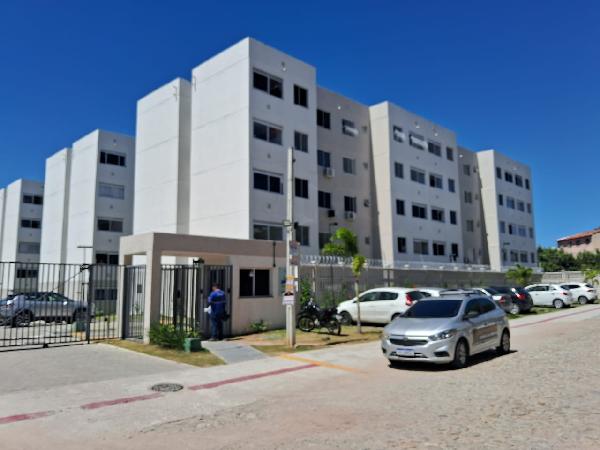 Vende-se em Fortaleza-CE  apto, 88.41 de área total, 38.66 de área privativa, 1_vaga(s) de garagem.