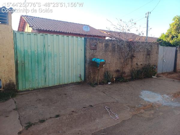 Vende-se em Cocalzinho De Goias-GO  Casa, 51.12 de área total, 51.12 de área privativa, 180.00 de área do terreno,  2_qto(s), WC, 1_sala(s), cozinha, 1_vaga(s) de garagem.