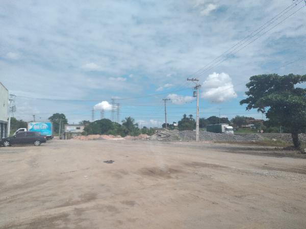 Vende-se em Sao Goncalo-RJ  apto, 51.27 de área privativa,  2_qto(s), a.serv, WC, 1_sala(s), cozinha.