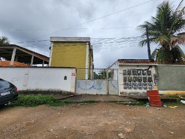 Vende-se em Sao Goncalo-RJ  apto, 50.00 de área total, 50.00 de área privativa,  2_qto(s), WC, 1_sala(s), cozinha.