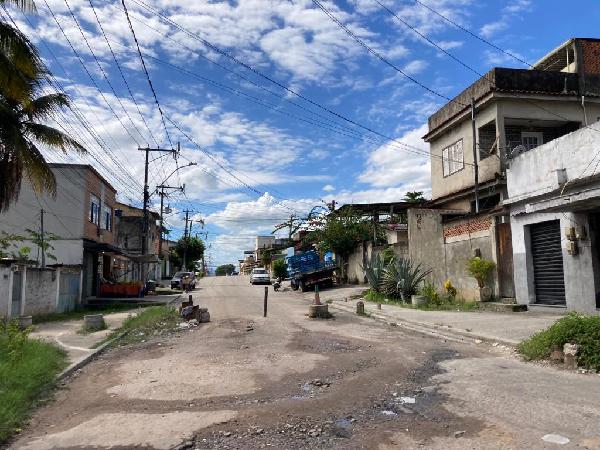 Vende-se em Sao Goncalo-RJ  apto, 56.67 de área privativa,  2_qto(s), WC, 1_sala(s), cozinha.