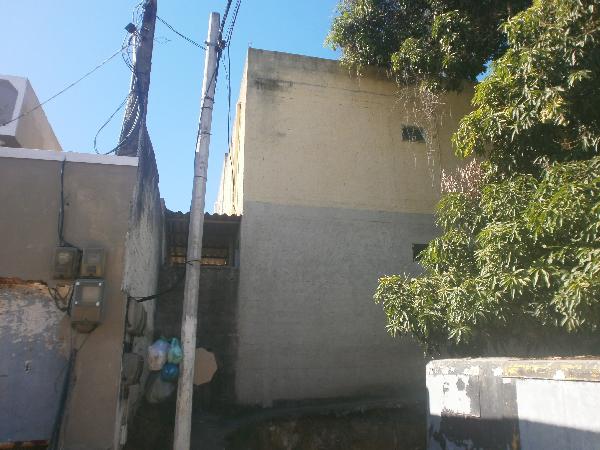 Vende-se em Sao Goncalo-RJ  apto, 79.49 de área privativa,  2_qto(s), WC, 1_sala(s), cozinha.