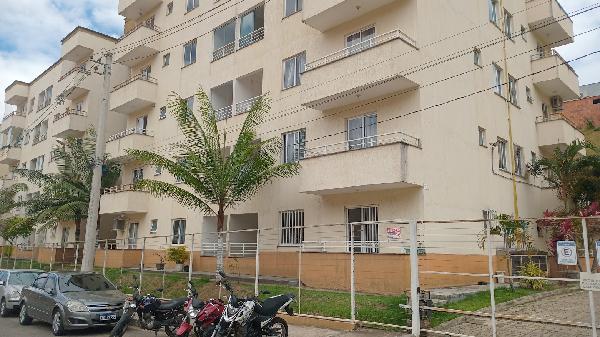 Vende-se em Tres Rios-RJ  apto, 86.04 de área total, 57.39 de área privativa,  2_qto(s), WC, 1_sala(s), cozinha.