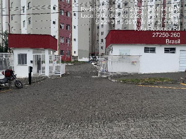 Vende-se em Volta Redonda-RJ  apto, 63.72 de área total, 46.80 de área privativa,  2_qto(s), WC, 1_sala(s), cozinha, 1_vaga(s) de garagem.