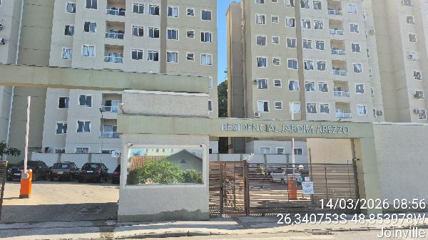 Vende-se em Joinville-SC  apto, 80.57 de área total, 44.31 de área privativa,  2_qto(s), WC, 1_sala(s), cozinha, 1_vaga(s) de garagem.