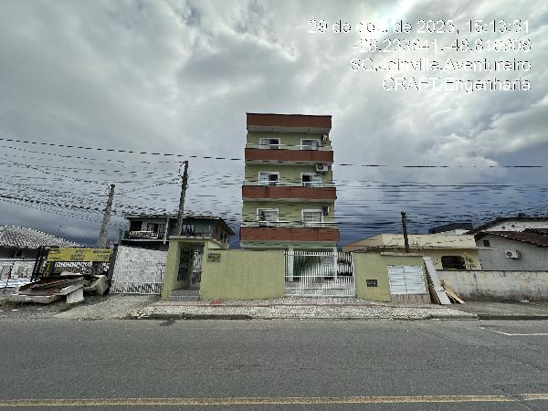 Vende-se em Joinville-SC  apto, 63.79 de área total, 51.29 de área privativa,  2_qto(s), a.serv, WC, 1_sala(s), cozinha, 1_vaga(s) de garagem.