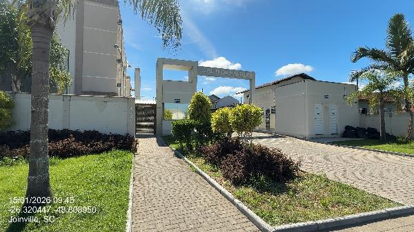 Vende-se em Joinville-SC  apto, 84.23 de área total, 48.03 de área privativa,  2_qto(s), a.serv, WC, 1_sala(s), cozinha, 1_vaga(s) de garagem.