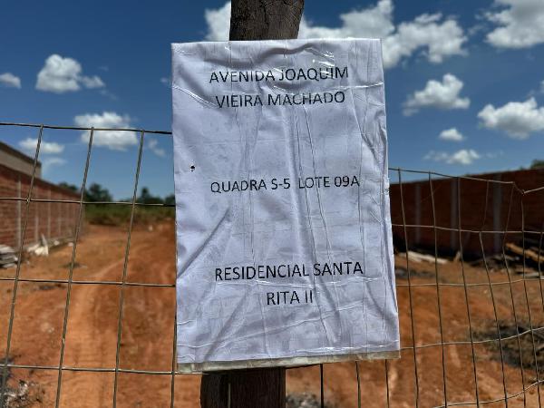 Vende-se em Indiara-GO  Terreno, 88.34 de área total, 260.00 de área do terreno,  1_qto(s), a.serv, WC, 1_sala(s), cozinha.