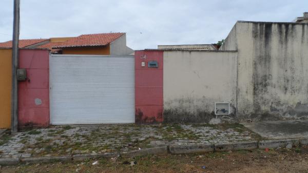 Vende-se em Pacajus-CE  Casa, 63.06 de área privativa, 173.48 de área do terreno,  2_qto(s), WC, 1_sala(s), cozinha, 2_vaga(s) de garagem.
