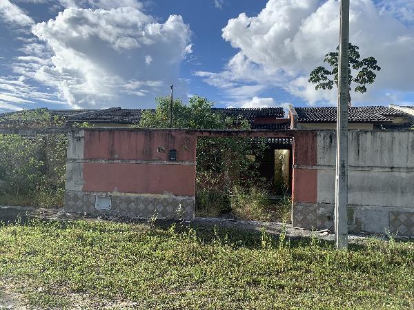 Vende-se em Pacajus-CE  Casa, 74.80 de área total, 74.80 de área privativa, 150.00 de área do terreno,  2_qto(s), a.serv, WC, 1_sala(s), cozinha.