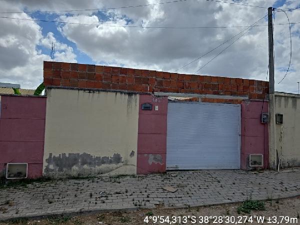 Vende-se em Pacajus-CE  Terreno, 152.88 de área do terreno.