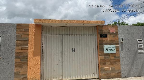 Vende-se em Pacatuba-CE  apto, 65.81 de área total, 54.09 de área privativa,  2_qto(s), WC, 1_sala(s), 1_vaga(s) de garagem.