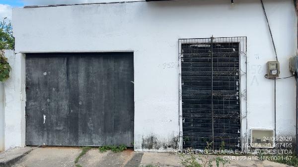 Vende-se em Pacajus-CE  Casa, 75.48 de área total, 75.48 de área privativa, 156.00 de área do terreno,  2_qto(s), a.serv, WC, 1_sala(s), cozinha.
