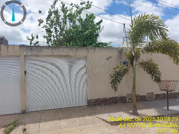 Vende-se em Pacajus-CE  Casa, 84.12 de área total, 84.12 de área privativa, 164.79 de área do terreno,  2_qto(s), a.serv, WC, 1_sala(s), cozinha, Terraco.