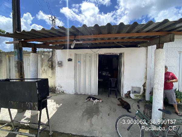 Vende-se em Pacatuba-CE  Casa, 89.25 de área total, 89.25 de área privativa, 352.00 de área do terreno,  2_qto(s), a.serv, WC, 1_sala(s), cozinha.