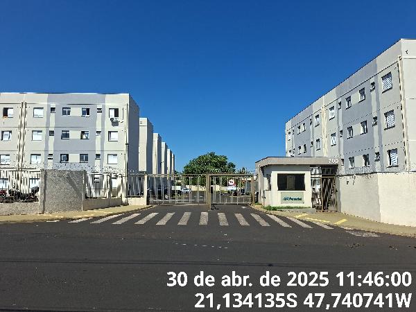 Vende-se em Ribeirao Preto-SP  apto, 97.59 de área total, 39.21 de área privativa,  2_qto(s), WC, 1_sala(s), cozinha, 1_vaga(s) de garagem.