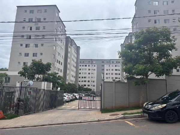 Vende-se em Sao Paulo-SP  apto, 66.81 de área total, 40.20 de área privativa,  2_qto(s), WC, 1_sala(s), cozinha.