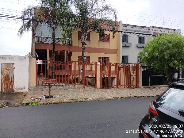 Vende-se em Ribeirao Preto-SP  apto, 165.18 de área total, 79.20 de área privativa,  3_qto(s), a.serv, WC, 1_sala(s), cozinha, 2_vaga(s) de garagem.