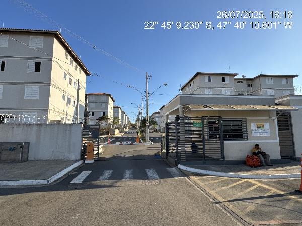Vende-se em Piracicaba-SP  apto, 123.50 de área total, 44.13 de área privativa,  2_qto(s), a.serv, WC, 1_sala(s), cozinha, 1_vaga(s) de garagem.