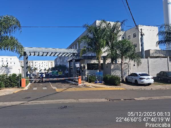 Vende-se em Piracicaba-SP  apto, 87.08 de área total, 45.64 de área privativa,  2_qto(s), WC, 1_sala(s), cozinha, 1_vaga(s) de garagem.