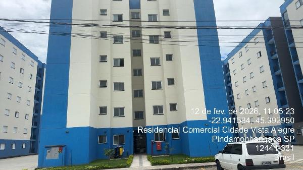 Vende-se em Pindamonhangaba-SP  apto, 88.58 de área total, 49.97 de área privativa,  2_qto(s), a.serv, WC, 1_sala(s), cozinha, 1_vaga(s) de garagem.