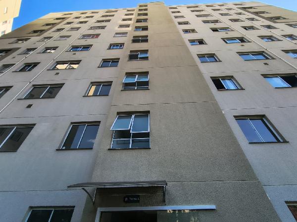Vende-se em Sao Paulo-SP  apto, 61.72 de área total, 34.72 de área privativa,  2_qto(s), WC, 1_sala(s), cozinha.