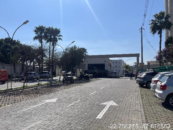 Vende-se em Piracicaba-SP  apto, 156.91 de área total, 54.52 de área privativa,  2_qto(s), WC, 1_sala(s), cozinha, 1_vaga(s) de garagem.