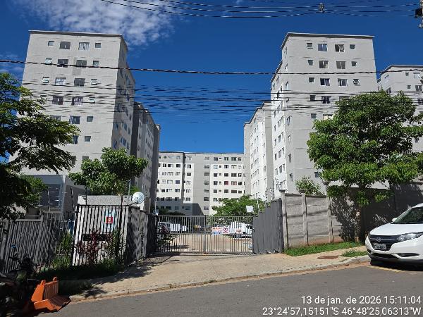 Vende-se em Sao Paulo-SP  apto, 50.17 de área total, 41.56 de área privativa,  2_qto(s), WC, 1_sala(s), cozinha.