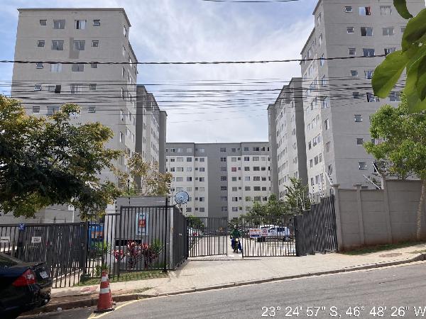 Vende-se em Sao Paulo-SP  apto, 66.80 de área total, 40.20 de área privativa,  2_qto(s), WC, 1_sala(s), cozinha.