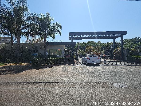 Vende-se em Ribeirao Preto-SP  apto, 43.06 de área total, 43.06 de área privativa,  2_qto(s), a.serv, WC, 1_sala(s), cozinha, 1_vaga(s) de garagem.