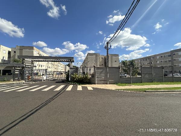 Vende-se em Ribeirao Preto-SP  apto, 89.20 de área total, 43.06 de área privativa,  2_qto(s), a.serv, WC, 1_sala(s), cozinha, 1_vaga(s) de garagem.