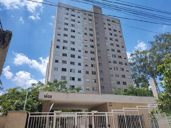 Vende-se em Sao Paulo-SP  apto, 40.05 de área total, 24.00 de área privativa,  1_qto(s), a.serv, WC, 1_sala(s), cozinha.