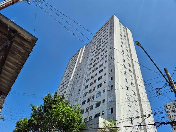 Vende-se em Maua-SP  apto, 86.53 de área total, 43.61 de área privativa,  2_qto(s), a.serv, WC, 1_sala(s), cozinha, 1_vaga(s) de garagem.