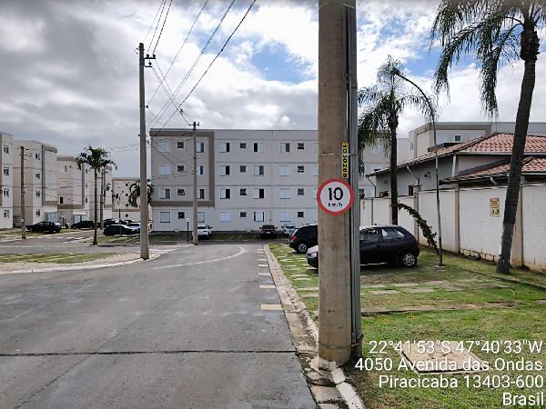Vende-se em Piracicaba-SP  apto, 126.85 de área total, 44.27 de área privativa,  2_qto(s), a.serv, WC, 1_sala(s), cozinha, 1_vaga(s) de garagem.