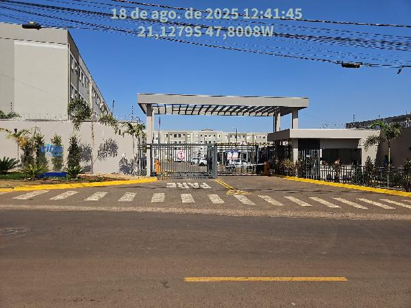 Vende-se em Ribeirao Preto-SP  apto, 88.45 de área total, 43.06 de área privativa,  2_qto(s), WC, 1_sala(s), cozinha, 1_vaga(s) de garagem.