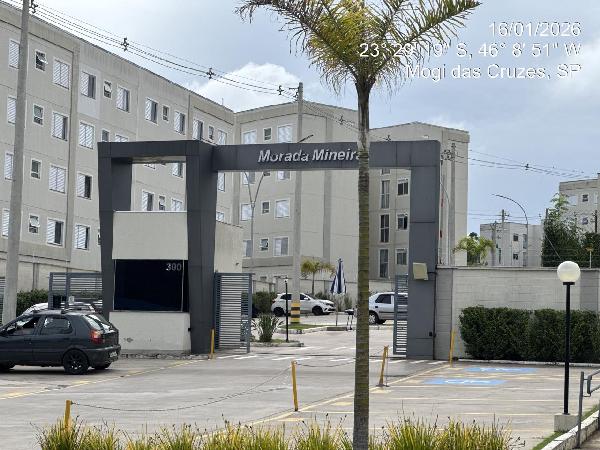 Vende-se em Mogi Das Cruzes-SP  apto, 105.82 de área total, 40.82 de área privativa,  2_qto(s), WC, 1_sala(s), cozinha, 1_vaga(s) de garagem.