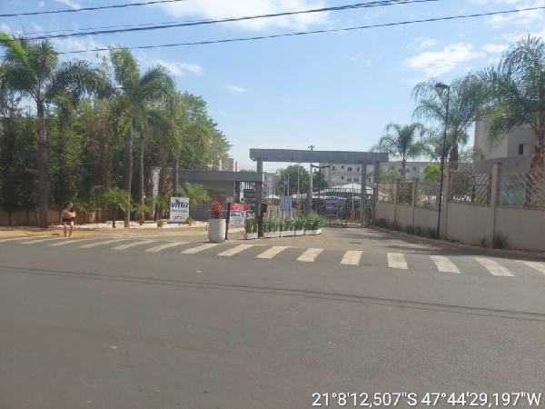 Vende-se em Ribeirao Preto-SP  apto, 101.48 de área total, 43.06 de área privativa,  2_qto(s), a.serv, WC, 1_sala(s), cozinha, 1_vaga(s) de garagem.