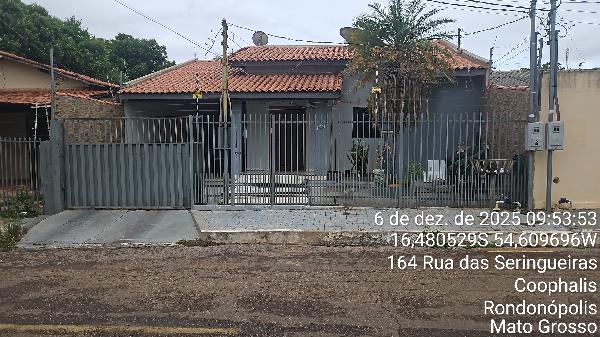 Vende-se em Rondonopolis-MT  Casa, 174.00 de área total, 98.23 de área privativa, 250.00 de área do terreno,  2_qto(s), 1_sala(s), cozinha.