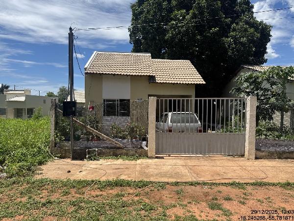 Vende-se em Santo Antonio Do Leverger-MT  Casa, 59.01 de área total, 59.01 de área privativa, 200.00 de área do terreno,  2_qto(s), varanda, a.serv, WC, 1_sala(s), cozinha.