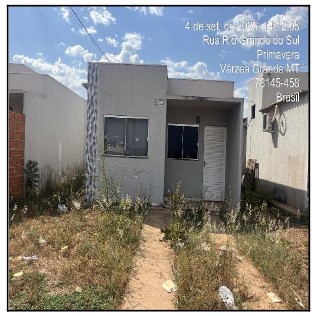 Vende-se em Varzea Grande-MT  Casa, 51.00 de área privativa, 180.00 de área do terreno,  2_qto(s), varanda, 1_sala(s), cozinha.