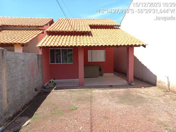 Vende-se em Jangada-MT  Casa, 65.54 de área total, 65.54 de área privativa, 180.00 de área do terreno,  1_qto(s), WC, 1_sala(s), cozinha, 1_vaga(s) de garagem.
