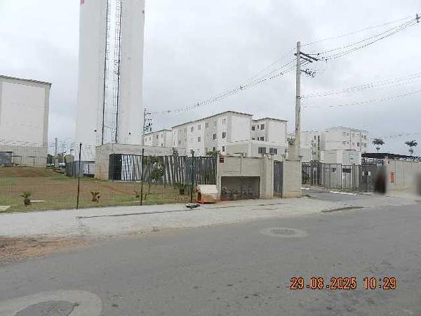 Vende-se em Suzano-SP  apto, 97.04 de área total, 41.74 de área privativa,  2_qto(s), WC, 1_sala(s), cozinha, 1_vaga(s) de garagem.